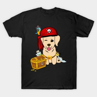 Funny golden retriever is a pirate T-Shirt